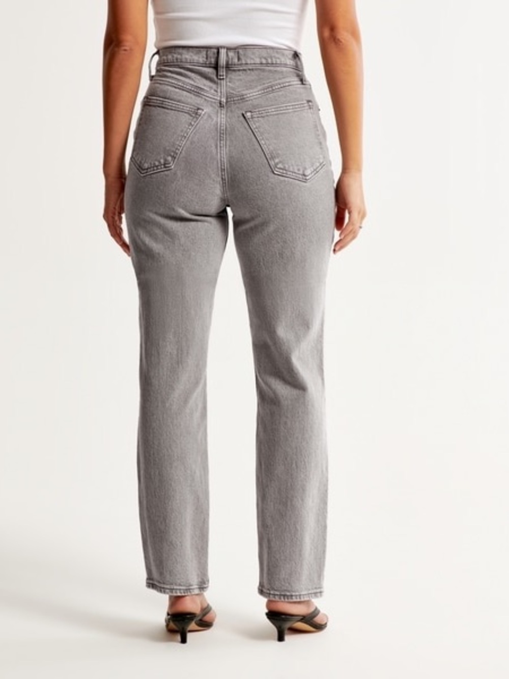 Abercrombie Curve Love 90s Straight Ultra High Rise Gray Jeans Size 27 - Picture 7 of 8